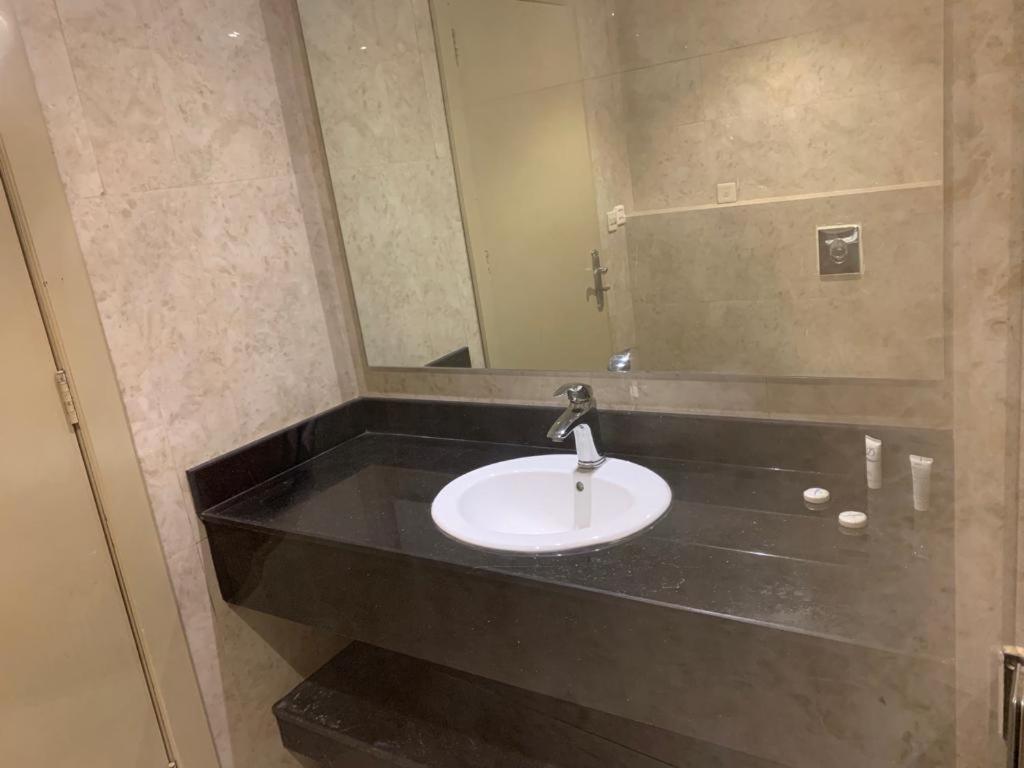 Almakan Hotel 113 Ер-Ріяд Екстер'єр фото